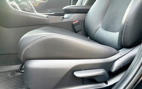 Toyota RAV4, 2021 год, 3 926 000 рублей, 20 фотография