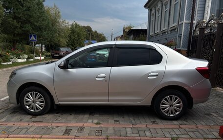 Renault Logan II, 2015 год, 880 000 рублей, 3 фотография