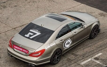Mercedes-Benz CLS, 2012 год, 2 150 000 рублей, 19 фотография