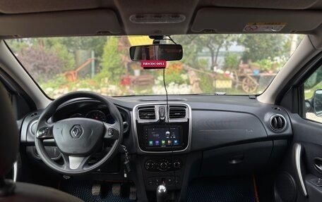 Renault Logan II, 2015 год, 880 000 рублей, 14 фотография