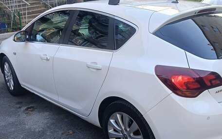 Opel Astra J, 2011 год, 499 999 рублей, 7 фотография