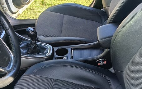 Opel Astra J, 2011 год, 499 999 рублей, 16 фотография