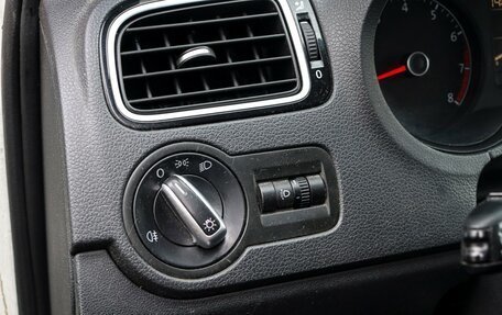 Volkswagen Polo VI (EU Market), 2020 год, 530 000 рублей, 17 фотография