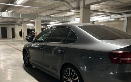 Volkswagen Jetta VI, 2015 год, 1 290 000 рублей, 3 фотография