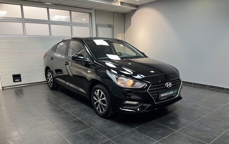 Hyundai Solaris II рестайлинг, 2017 год, 1 300 000 рублей, 3 фотография