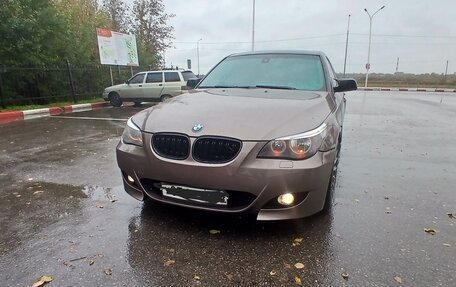 BMW 5 серия, 2003 год, 700 000 рублей, 1 фотография