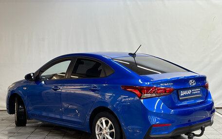 Hyundai Solaris II рестайлинг, 2017 год, 990 000 рублей, 4 фотография