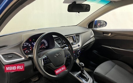 Hyundai Solaris II рестайлинг, 2017 год, 990 000 рублей, 8 фотография