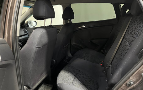 Hyundai Solaris II рестайлинг, 2016 год, 790 000 рублей, 10 фотография