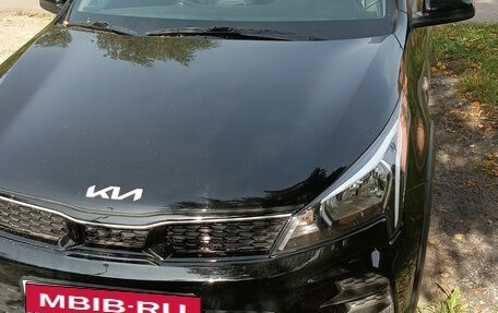 KIA Rio IV, 2022 год, 2 200 000 рублей, 2 фотография