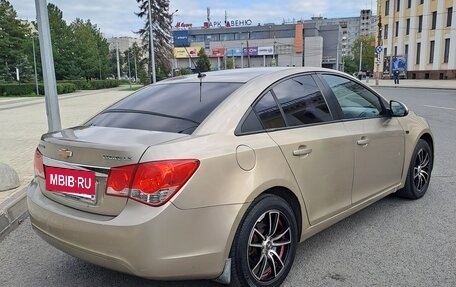 Chevrolet Cruze II, 2011 год, 475 000 рублей, 3 фотография