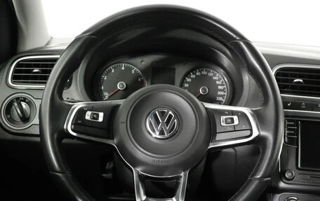Volkswagen Polo VI (EU Market), 2018 год, 1 150 000 рублей, 11 фотография