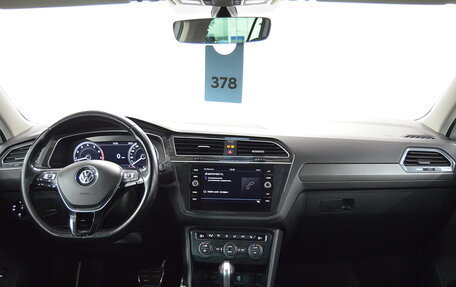 Volkswagen Tiguan II, 2018 год, 1 930 000 рублей, 11 фотография