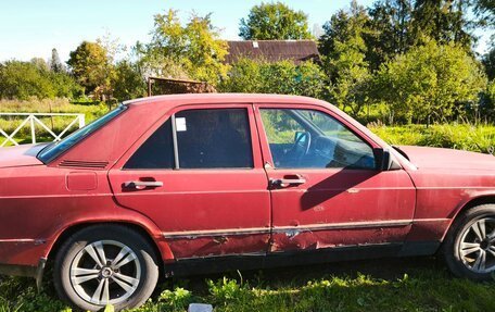 Mercedes-Benz 190 (W201), 1983 год, 100 000 рублей, 3 фотография
