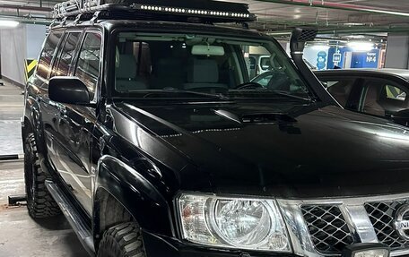 Nissan Patrol, 2009 год, 3 000 000 рублей, 24 фотография
