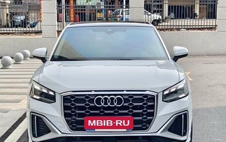 Audi Q2 I, 2022 год, 1 900 000 рублей, 2 фотография