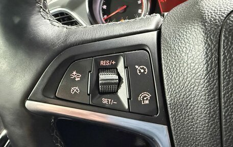 Opel Mokka I, 2012 год, 1 049 000 рублей, 13 фотография