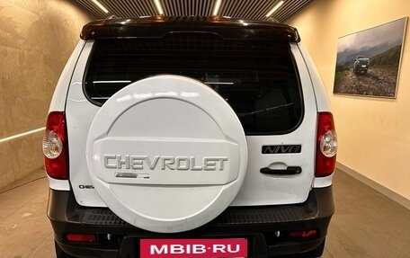 Chevrolet Niva I рестайлинг, 2016 год, 629 000 рублей, 5 фотография