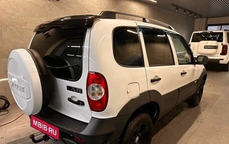 Chevrolet Niva I рестайлинг, 2016 год, 629 000 рублей, 4 фотография