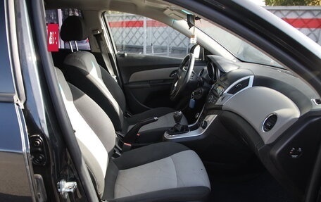 Chevrolet Cruze II, 2014 год, 676 000 рублей, 10 фотография