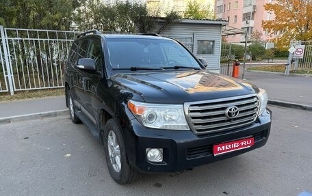 Toyota Land Cruiser 200, 2013 год, 4 200 000 рублей, 1 фотография