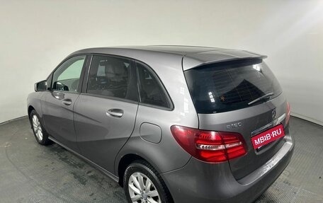 Mercedes-Benz B-Класс, 2015 год, 1 320 000 рублей, 6 фотография