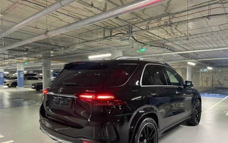 Mercedes-Benz GLE, 2025 год, 15 950 000 рублей, 3 фотография