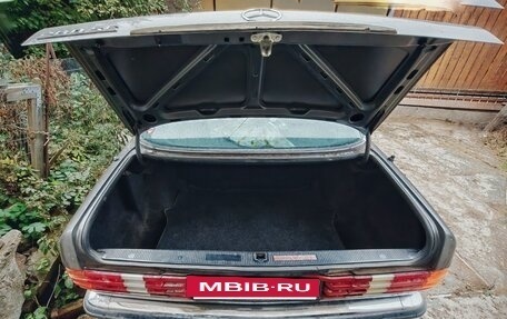 Mercedes-Benz S-Класс, 1989 год, 700 000 рублей, 15 фотография