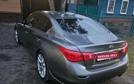 Infiniti Q50 I рестайлинг, 2015 год, 1 050 000 рублей, 2 фотография