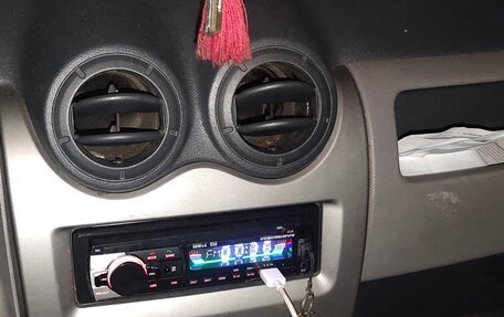 Renault Sandero I, 2012 год, 650 000 рублей, 6 фотография