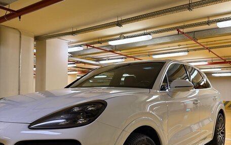 Porsche Cayenne III, 2018 год, 5 400 000 рублей, 2 фотография