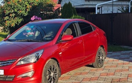 Hyundai Solaris II рестайлинг, 2016 год, 919 000 рублей, 1 фотография