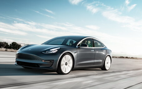 Tesla Model 3 I, 2021 год, 3 750 000 рублей, 1 фотография