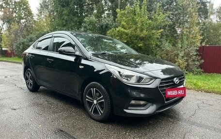 Hyundai Solaris II рестайлинг, 2017 год, 1 199 000 рублей, 2 фотография