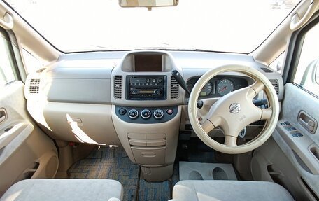 Nissan Serena II, 2002 год, 740 000 рублей, 13 фотография