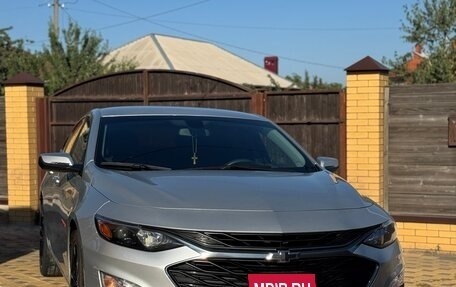 Chevrolet Malibu IX, 2020 год, 1 550 000 рублей, 3 фотография