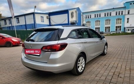 Opel Astra K, 2020 год, 1 450 000 рублей, 7 фотография