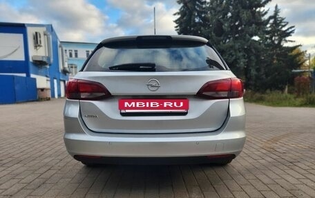Opel Astra K, 2020 год, 1 450 000 рублей, 6 фотография