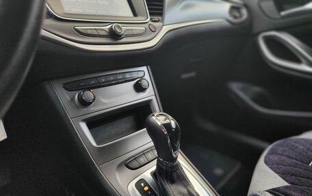 Opel Astra K, 2020 год, 1 450 000 рублей, 12 фотография