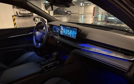 Toyota Camry, 2024 год, 4 500 000 рублей, 10 фотография
