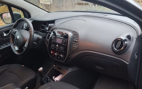 Renault Kaptur I рестайлинг, 2016 год, 1 050 000 рублей, 8 фотография