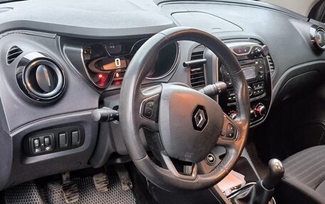 Renault Kaptur I рестайлинг, 2016 год, 1 050 000 рублей, 12 фотография