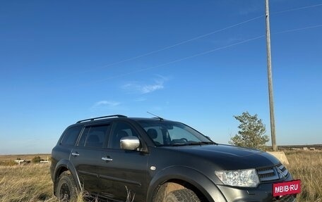 Mitsubishi Pajero Sport II рестайлинг, 2014 год, 1 490 000 рублей, 3 фотография