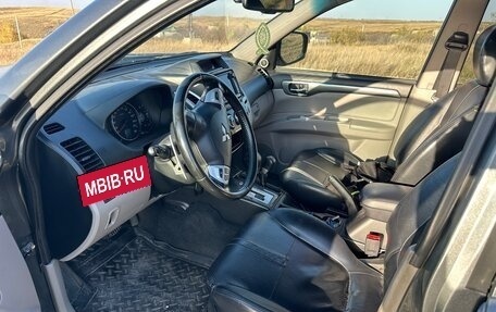 Mitsubishi Pajero Sport II рестайлинг, 2014 год, 1 490 000 рублей, 13 фотография