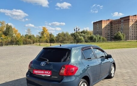 Toyota Auris II, 2008 год, 700 000 рублей, 3 фотография