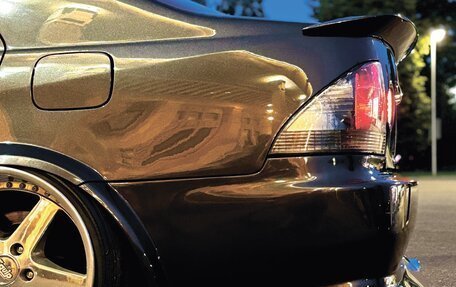 Lexus IS II рестайлинг 2, 2001 год, 3 500 000 рублей, 19 фотография