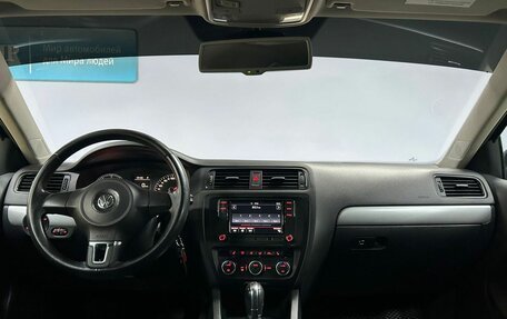 Volkswagen Jetta VI, 2012 год, 1 112 000 рублей, 15 фотография