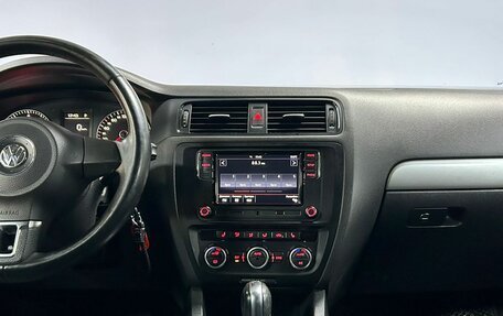 Volkswagen Jetta VI, 2012 год, 1 112 000 рублей, 19 фотография