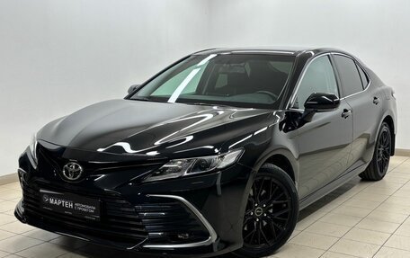 Toyota Camry, 2021 год, 3 395 000 рублей, 1 фотография