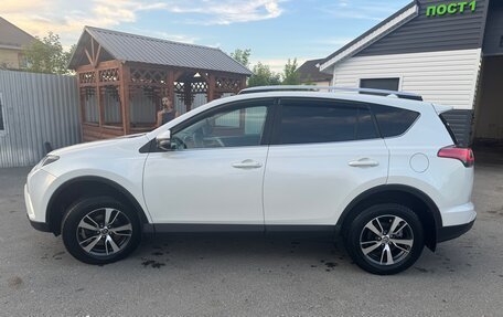 Toyota RAV4, 2017 год, 2 400 000 рублей, 6 фотография